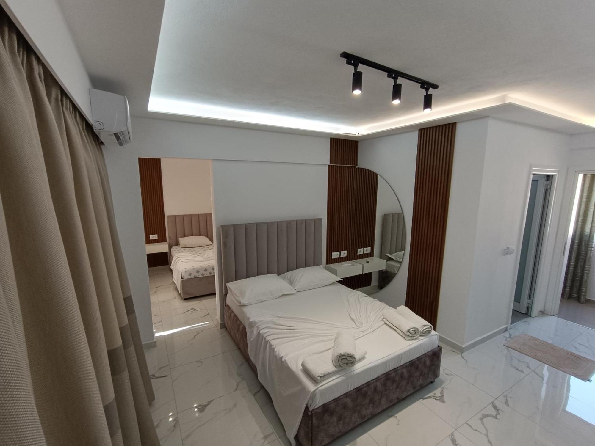 Hotel Elisabet Саранда Экстерьер фото